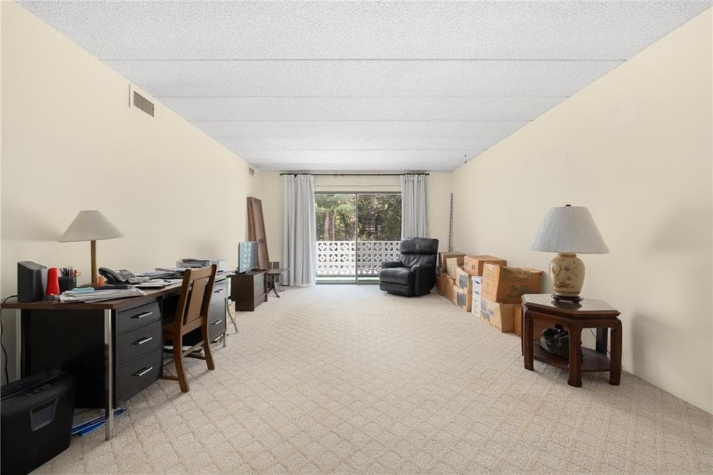 Condominium at 143 Hoffman Avenue UNIT 205, Cranston, photo 4 of 28