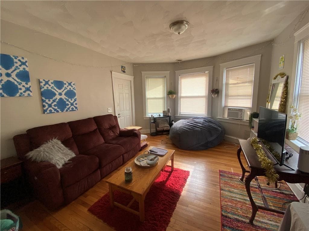 Multi Family at 15 Sparrow Street, Providence, photo 3 of 6