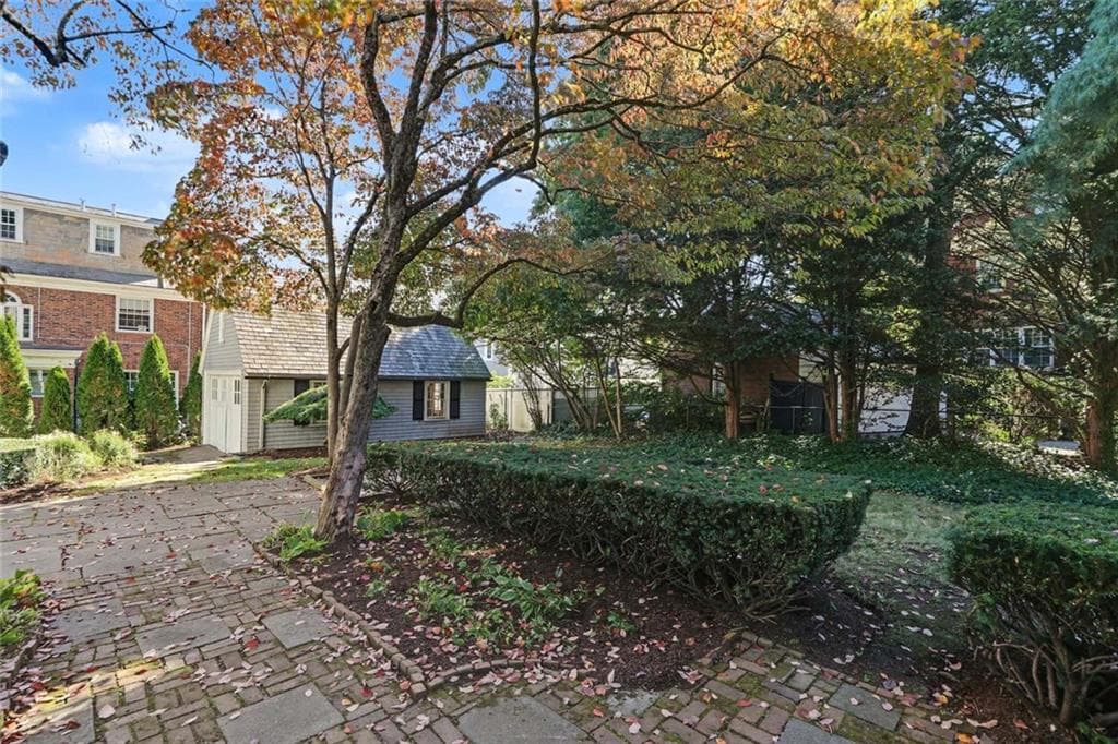 Single Family Residence at 11 Intervale Road, Providence, photo 48 of 50