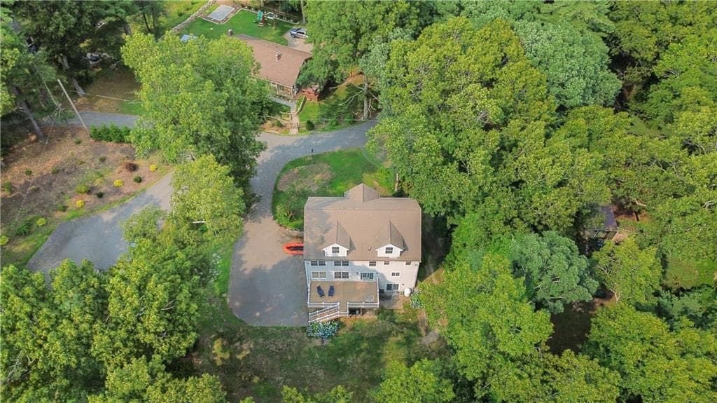 Single Family Residence at 22 Breezy Knoll Road, Smithfield, photo 46 of 48