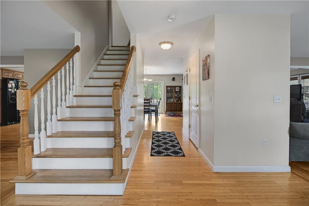 Single Family Residence at 22 Breezy Knoll Road, Smithfield, photo 19 of 48