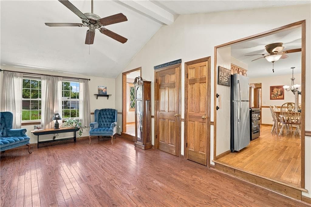 Single Family Residence at 100 Sleepy Hollow Drive, Cumberland, photo 5 of 26