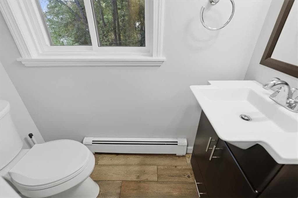 Single Family Residence at 109 Olive Street, Woonsocket, photo 15 of 41