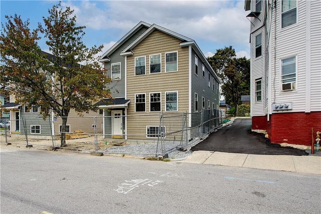 291 Amherst Street
