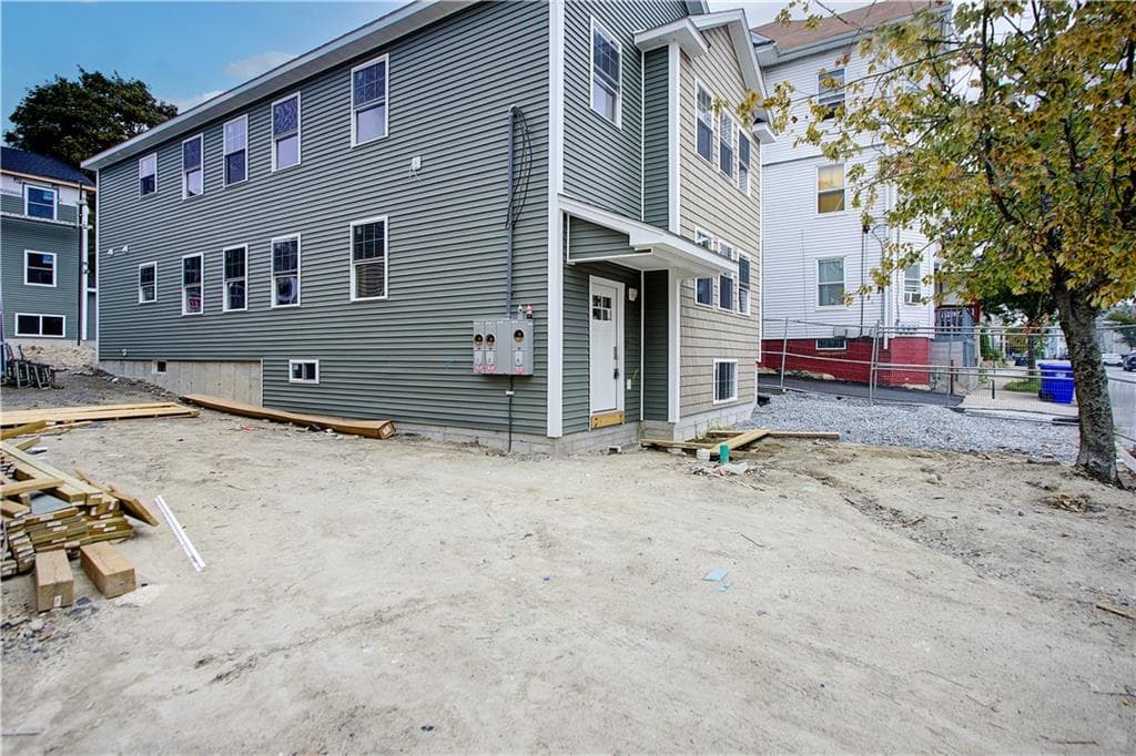 Multi Family at 291 Amherst Street, Providence, photo 5 of 50