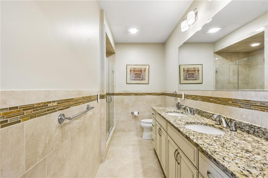 Condominium at 35 West Cove Drive UNIT 35, North Kingstown, photo 17 of 35