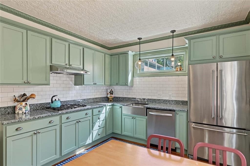 Single Family Residence at 237 Williams Street, Providence, photo 21 of 43