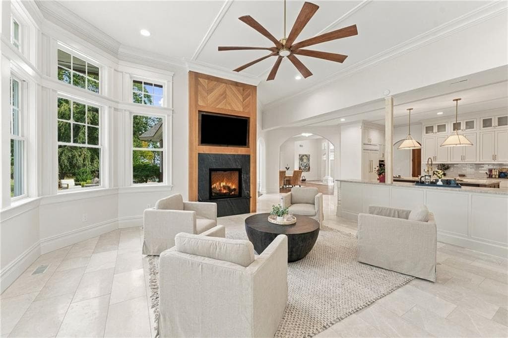 Single Family Residence at 46 Pojac Point Road, North Kingstown, photo 16 of 50