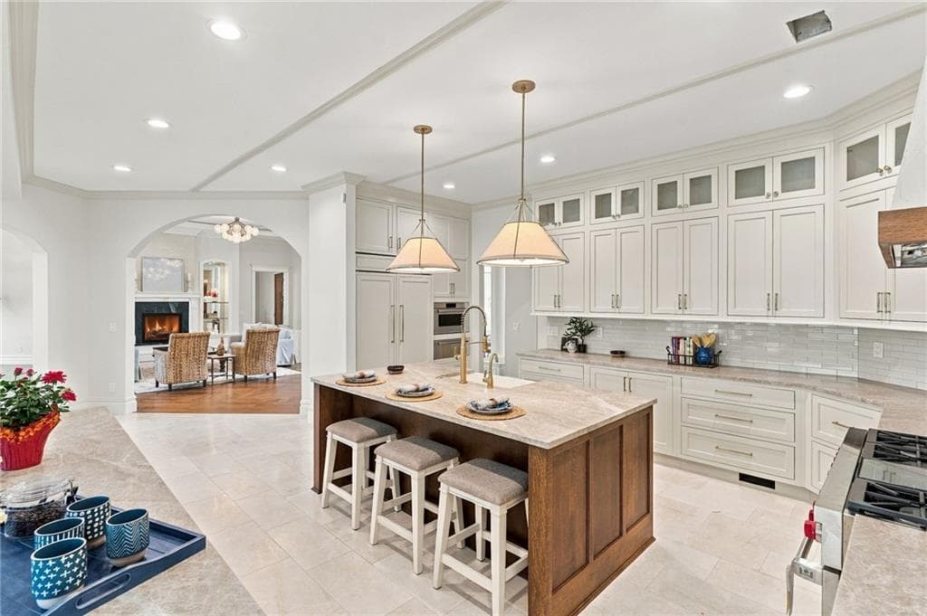 Single Family Residence at 46 Pojac Point Road, North Kingstown, photo 12 of 50