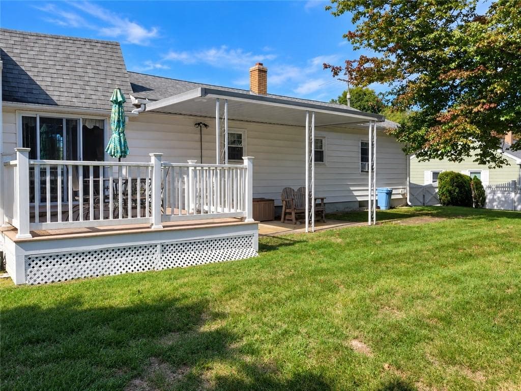 Single Family Residence at 91 Flora Avenue, Woonsocket, photo 15 of 20