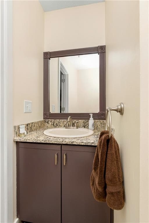 Condominium at 4 Palmer Circle UNIT 15, Hopkinton, photo 26 of 33