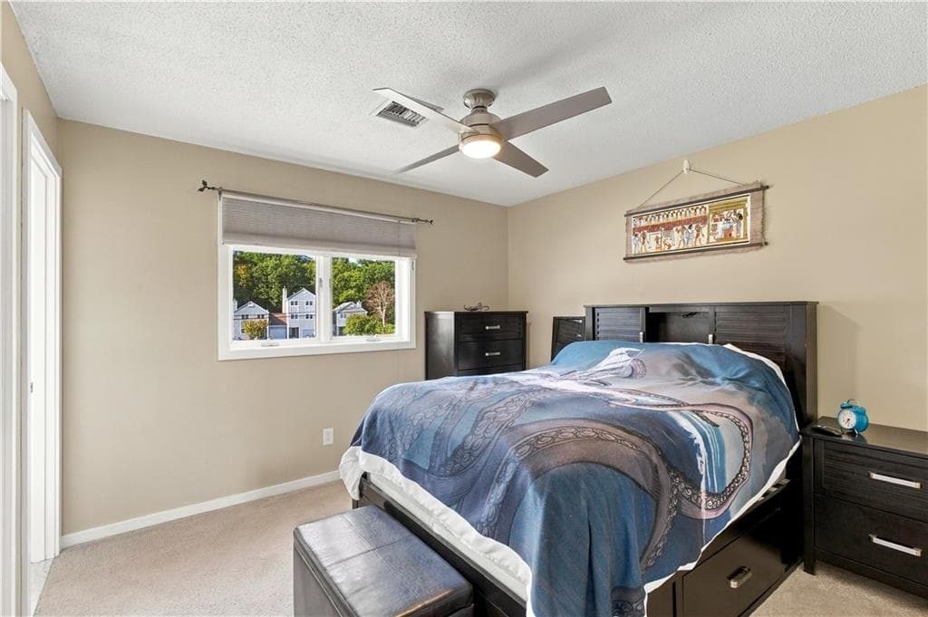 Condominium at 4 Palmer Circle UNIT 15, Hopkinton, photo 18 of 33