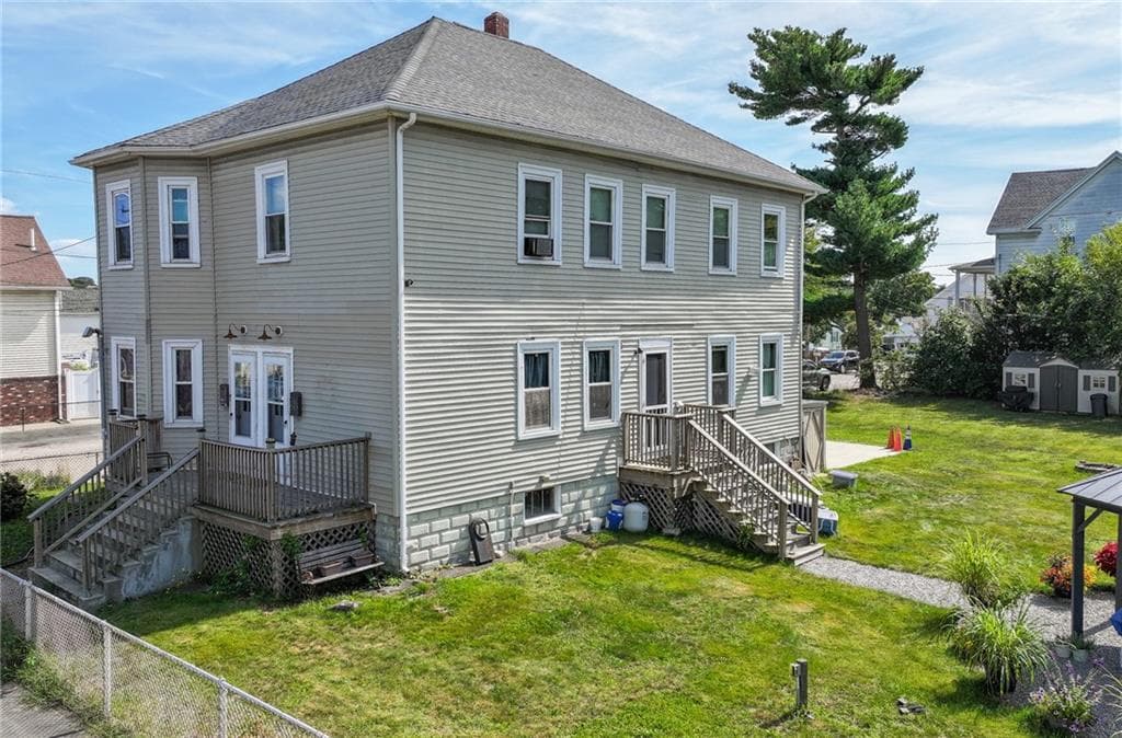 Multi Family at 377 379 Warren Avenue, East Providence, photo 4 of 39