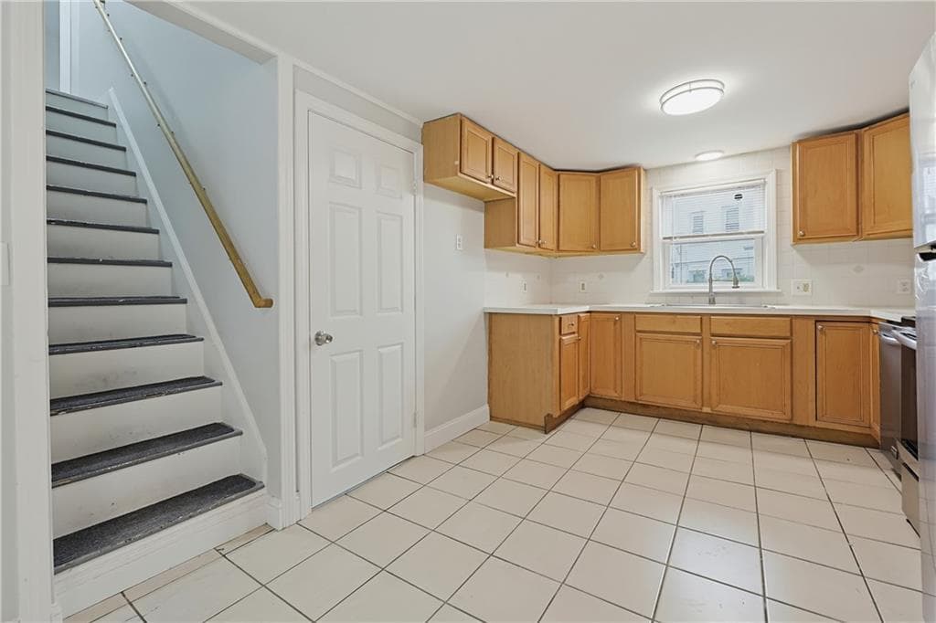 Single Family Residence at 13 Greeley Street, Providence, photo 16 of 48