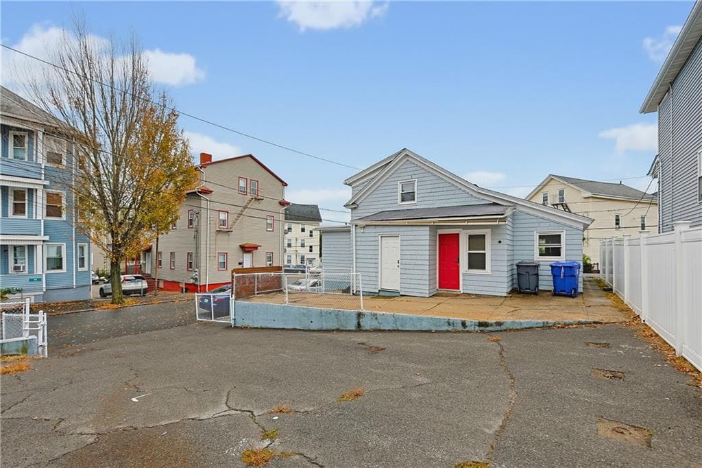 Single Family Residence at 13 Greeley Street, Providence, photo 5 of 48