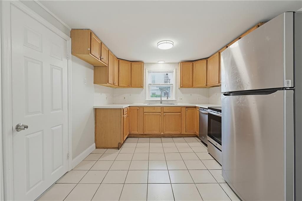 Single Family Residence at 13 Greeley Street, Providence, photo 15 of 48