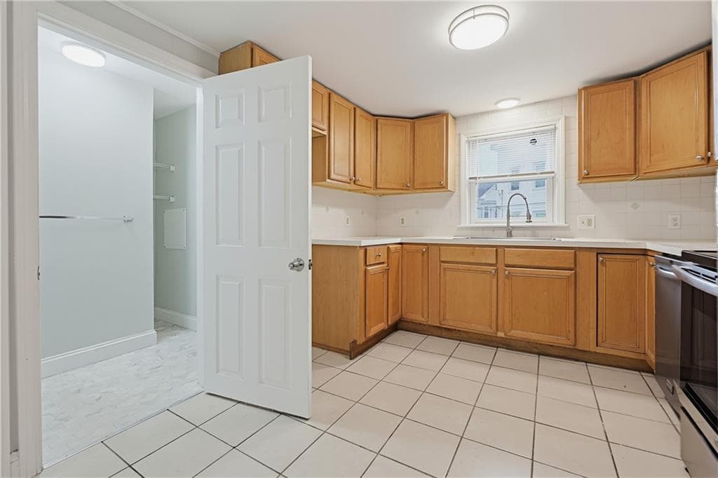 Single Family Residence at 13 Greeley Street, Providence, photo 19 of 48