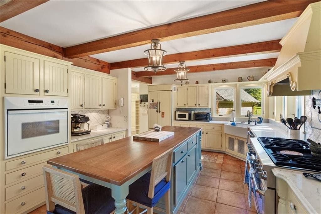 Single Family Residence at 51 Burchard Avenue, Little Compton, photo 26 of 50