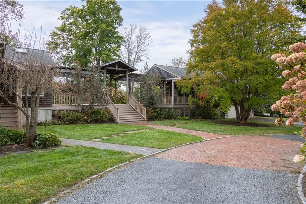 Single Family Residence at 159 Longfellow Road, Jamestown, photo 4 of 38