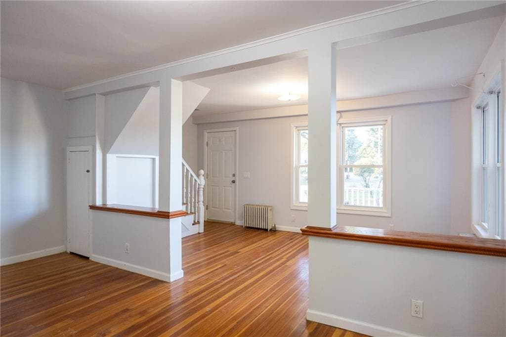 Multi Family at 916 Bullocks PT Avenue, East Providence, photo 26 of 39