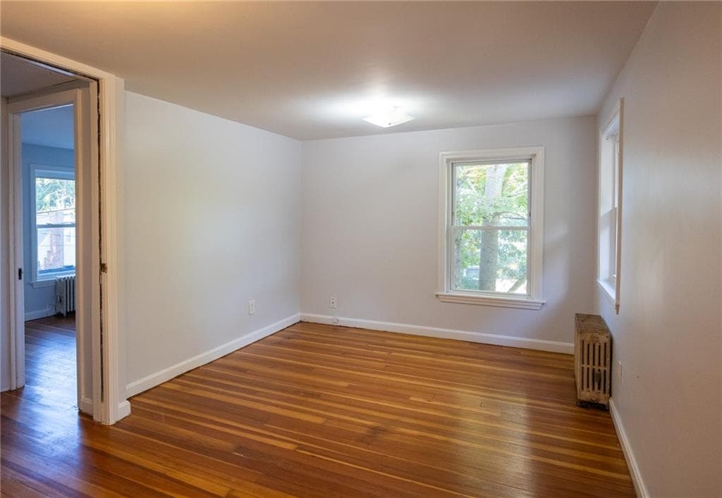 Multi Family at 916 Bullocks PT Avenue, East Providence, photo 34 of 39