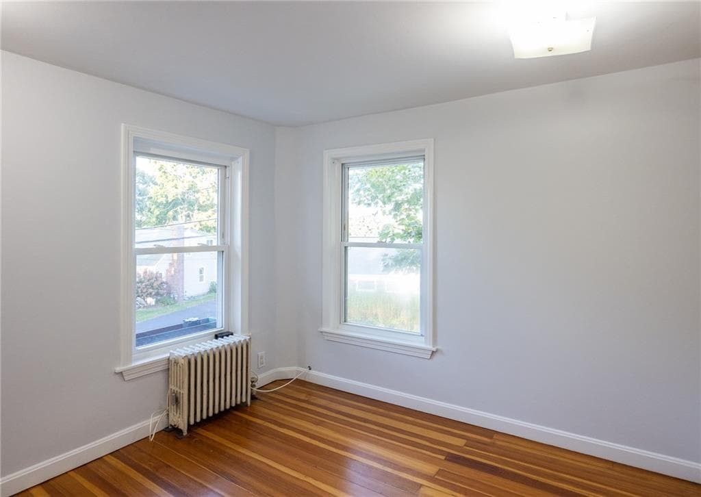 Multi Family at 916 Bullocks PT Avenue, East Providence, photo 35 of 39