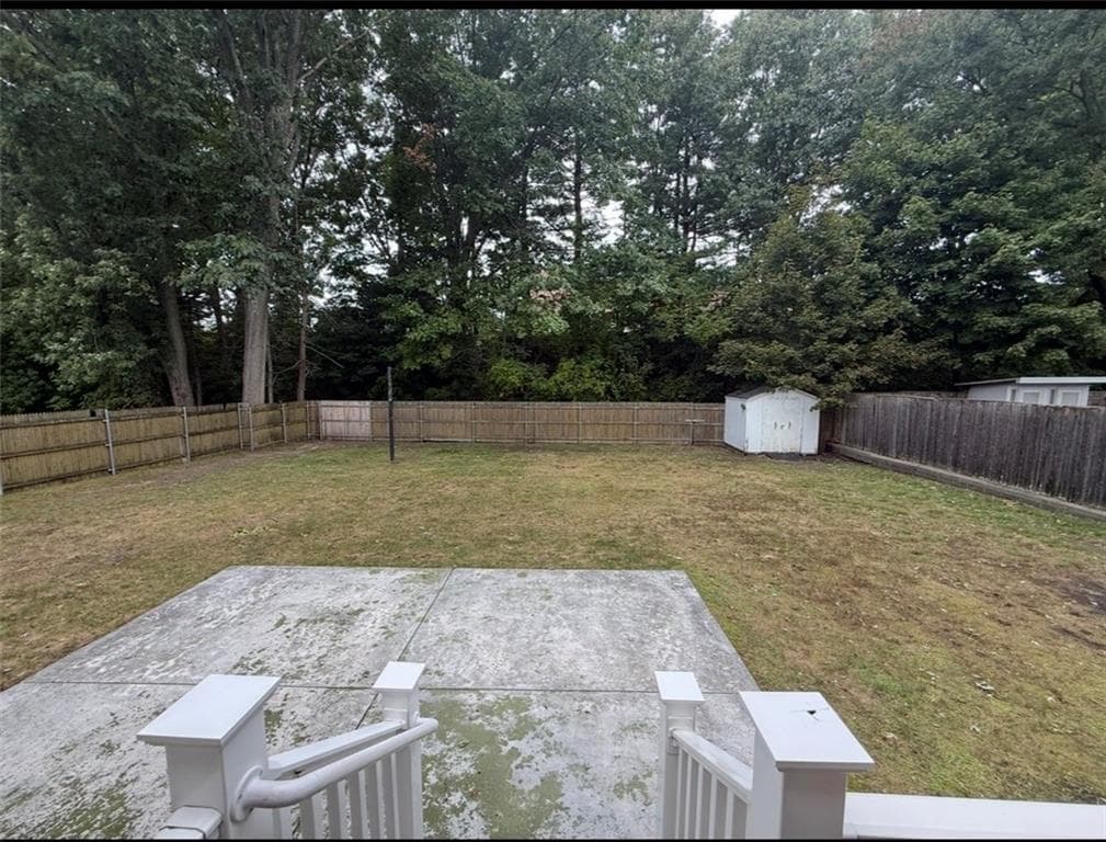 Single Family Residence at 143 Poplar Drive, Cranston, photo 4 of 14