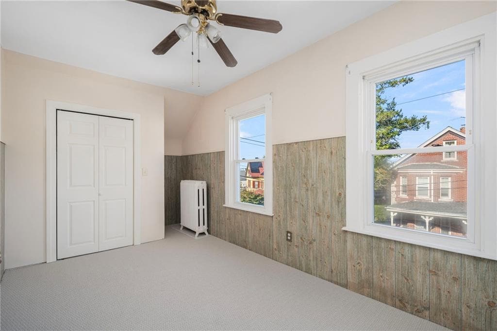 Single Family Residence at 1 Russell Avenue, Newport, photo 26 of 40