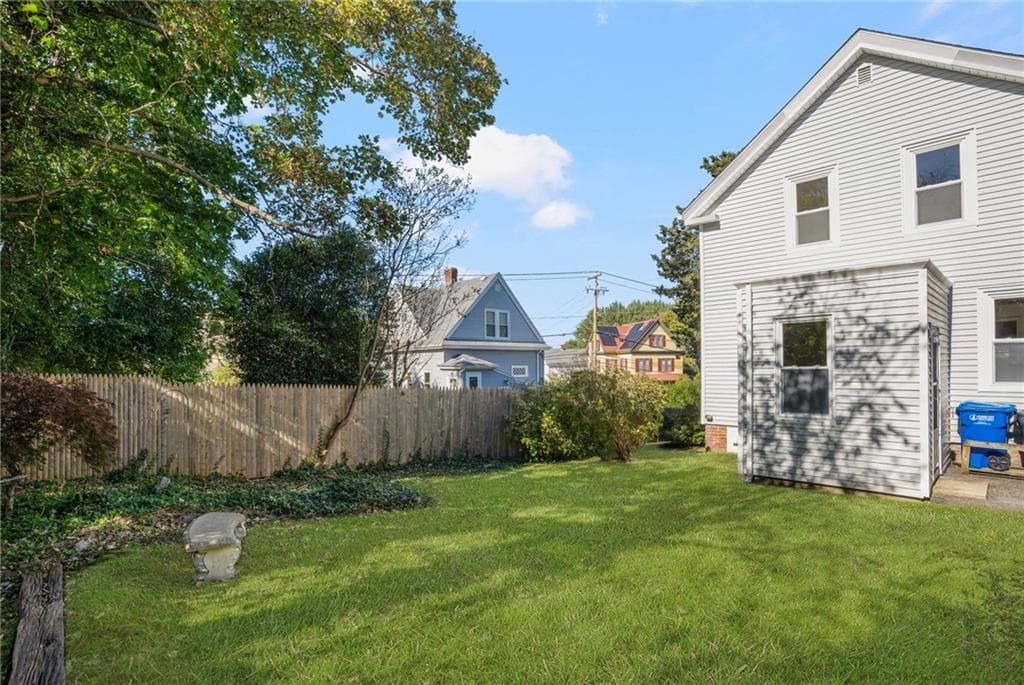 Single Family Residence at 1 Russell Avenue, Newport, photo 34 of 40