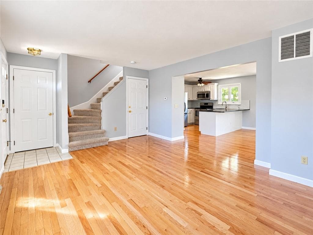 Condominium at 10 Bateman Avenue UNIT C3, Cranston, photo 6 of 25