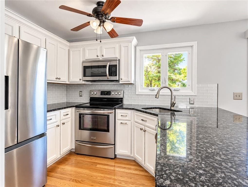 Condominium at 10 Bateman Avenue UNIT C3, Cranston, photo 10 of 25
