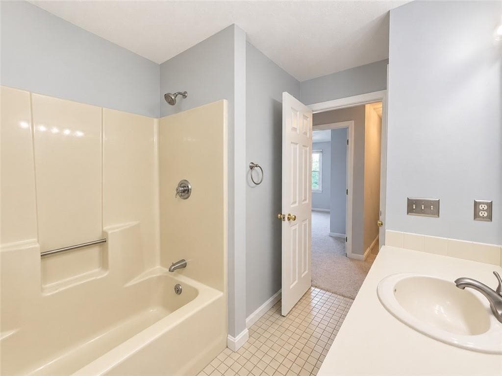 Condominium at 10 Bateman Avenue UNIT C3, Cranston, photo 18 of 25