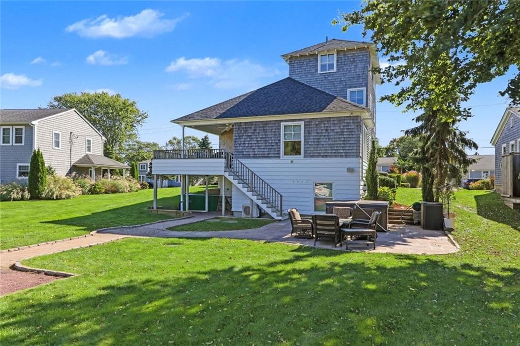 Single Family Residence at 43 Atlantic Street, South Kingstown, photo 11 of 50