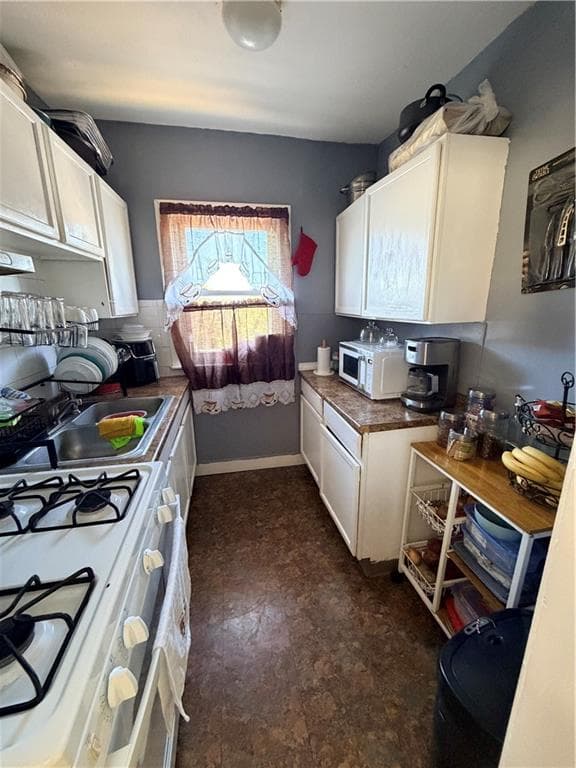 Multi Family at Pawtucket, photo 14 of 25