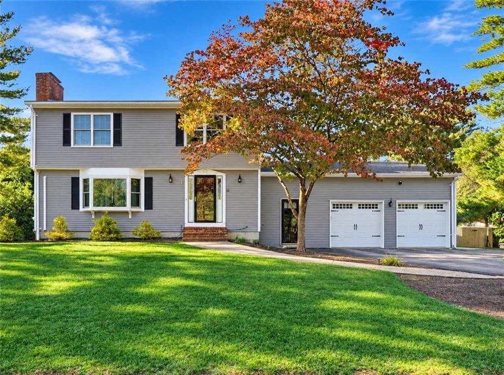 10 Circlewood Drive