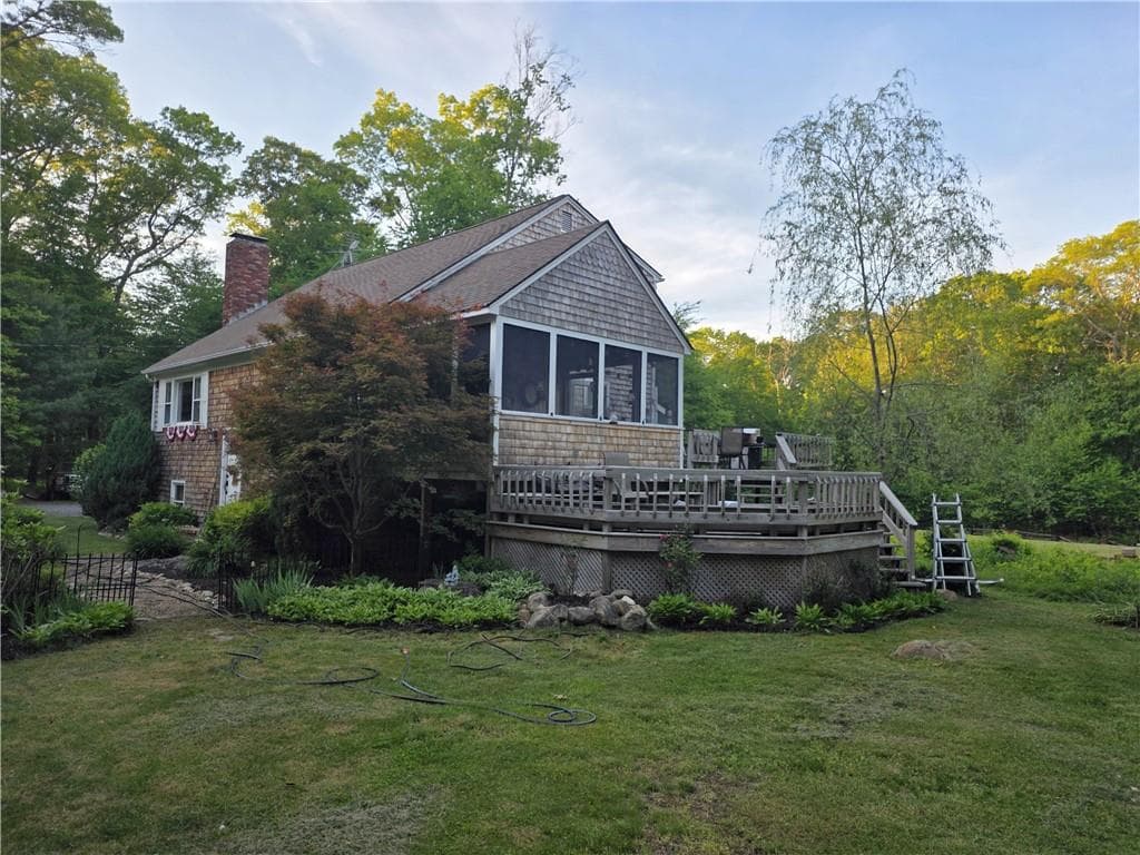 Single Family Residence at 36 WHITE OAK Drive, Richmond, photo 3 of 47