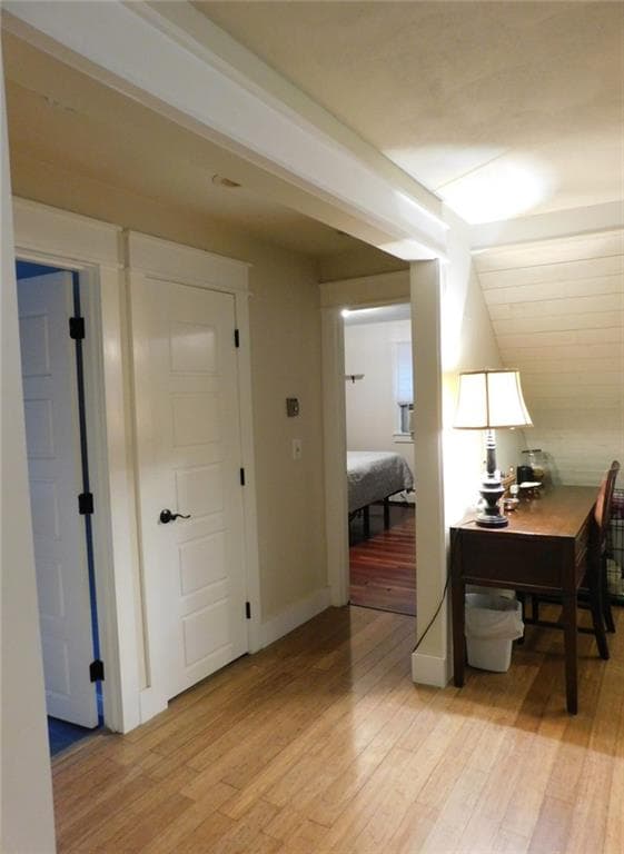 Single Family Residence at 36 WHITE OAK Drive, Richmond, photo 9 of 47