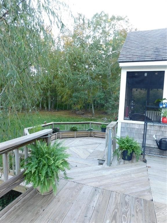 Single Family Residence at 36 WHITE OAK Drive, Richmond, photo 30 of 47