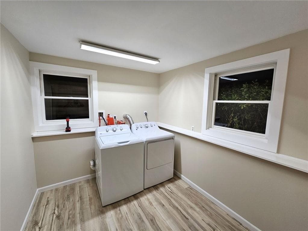Single Family Residence at 36 WHITE OAK Drive, Richmond, photo 25 of 47