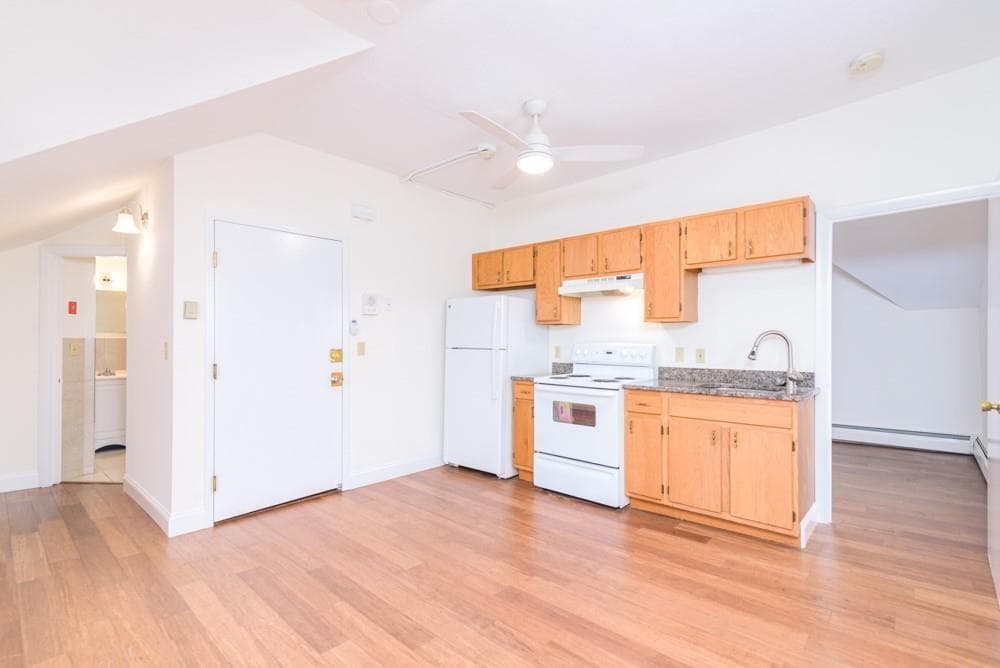 Multi Family at 75 Caswell Street, Narragansett, photo 12 of 23