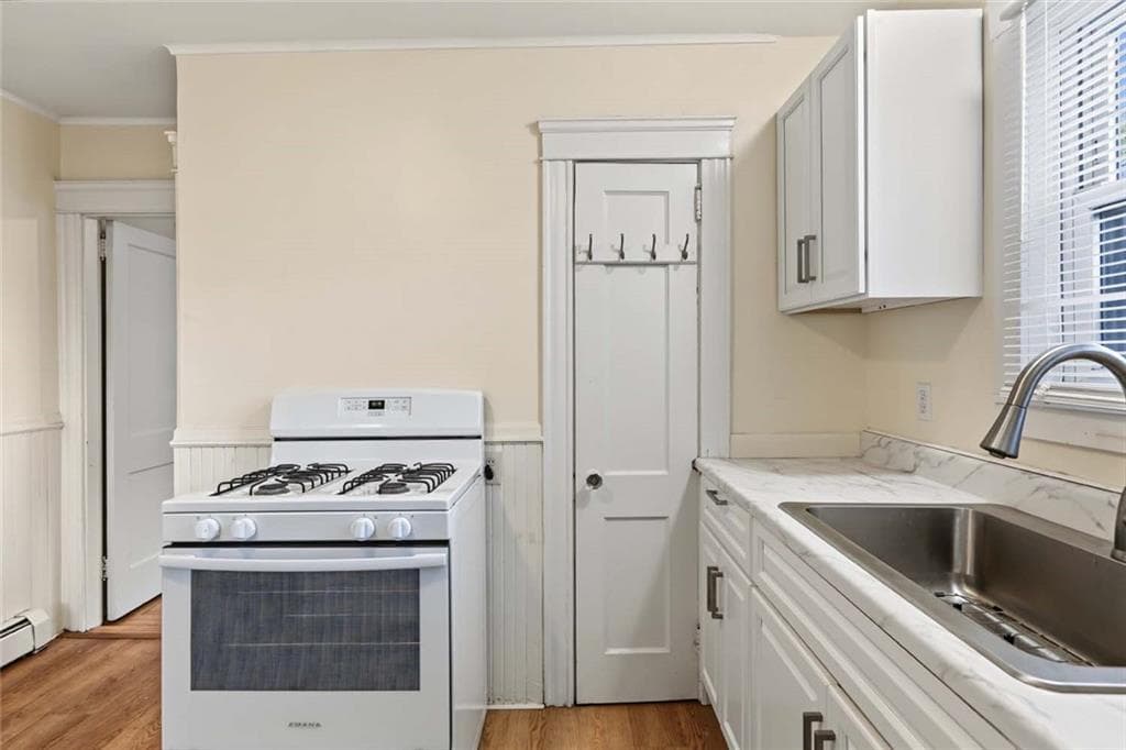 Multi Family at 169 171 Tenth Street, Providence, photo 11 of 37