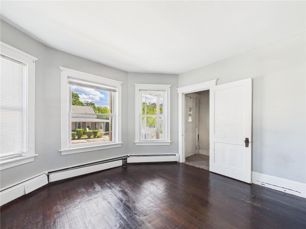 Multi Family at 464 North Main Street, Woonsocket, photo 15 of 49
