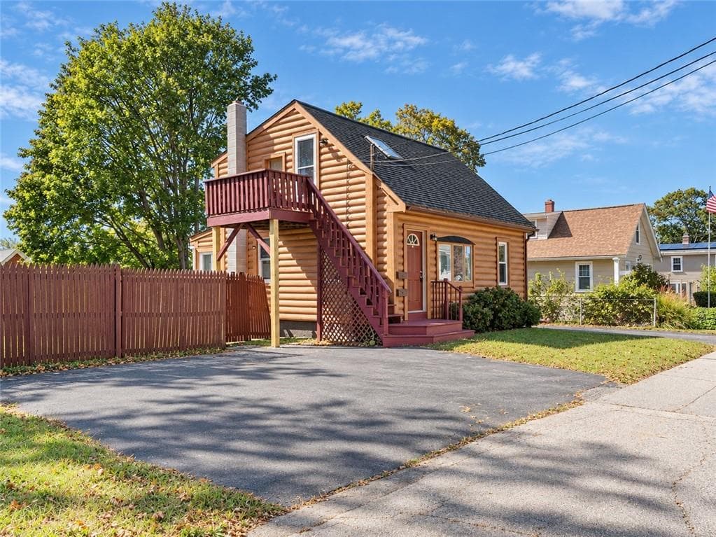 Multi Family at 17 Padelford Avenue, East Providence, photo 2 of 28