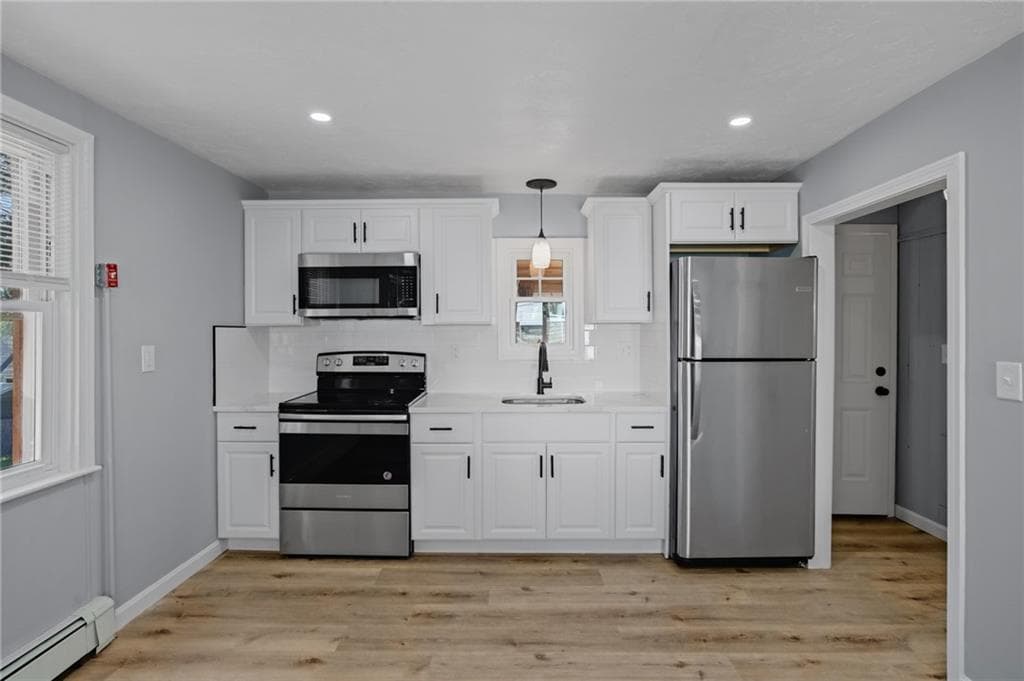 Multi Family at 17 Padelford Avenue, East Providence, photo 10 of 28