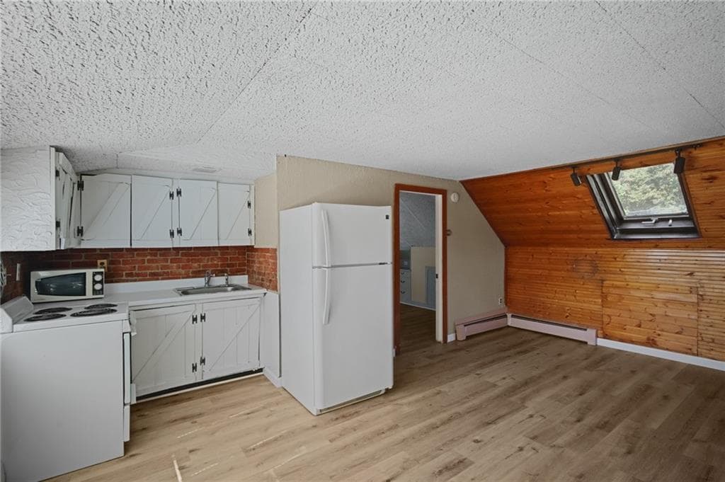 Multi Family at 17 Padelford Avenue, East Providence, photo 21 of 28