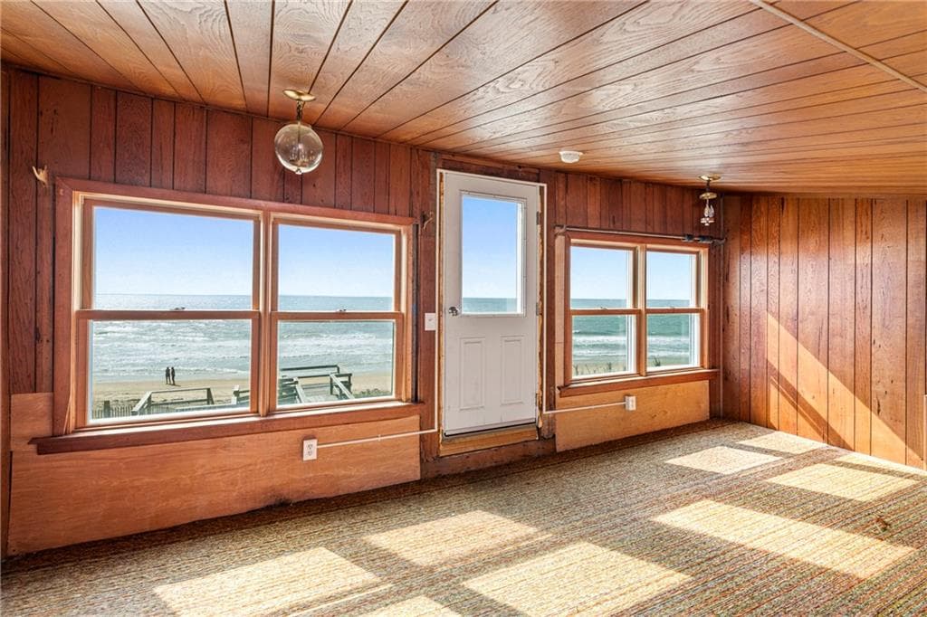 Single Family Residence at 1127 Succotash Road, Narragansett, photo 17 of 38