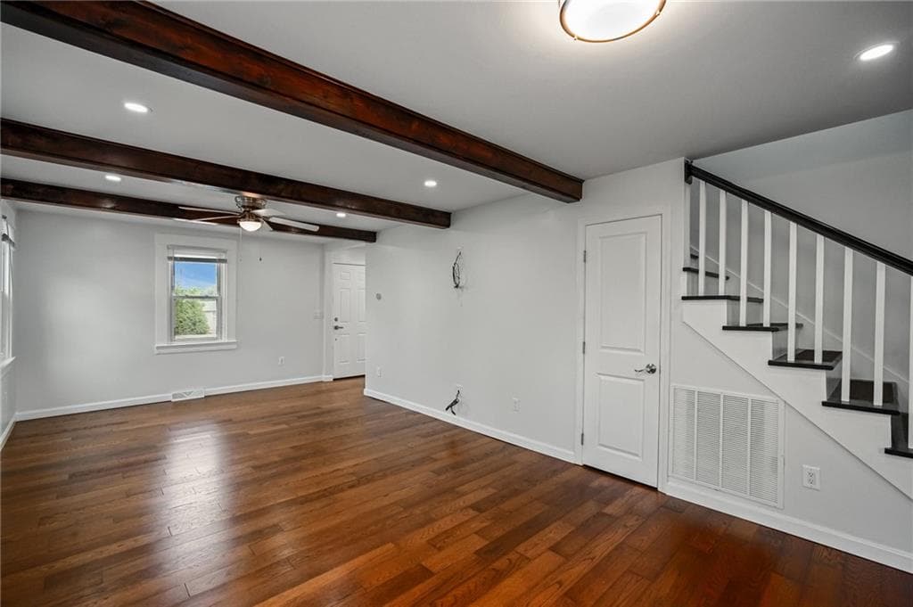 Single Family Residence at 169 Child Street, Warren, photo 4 of 30