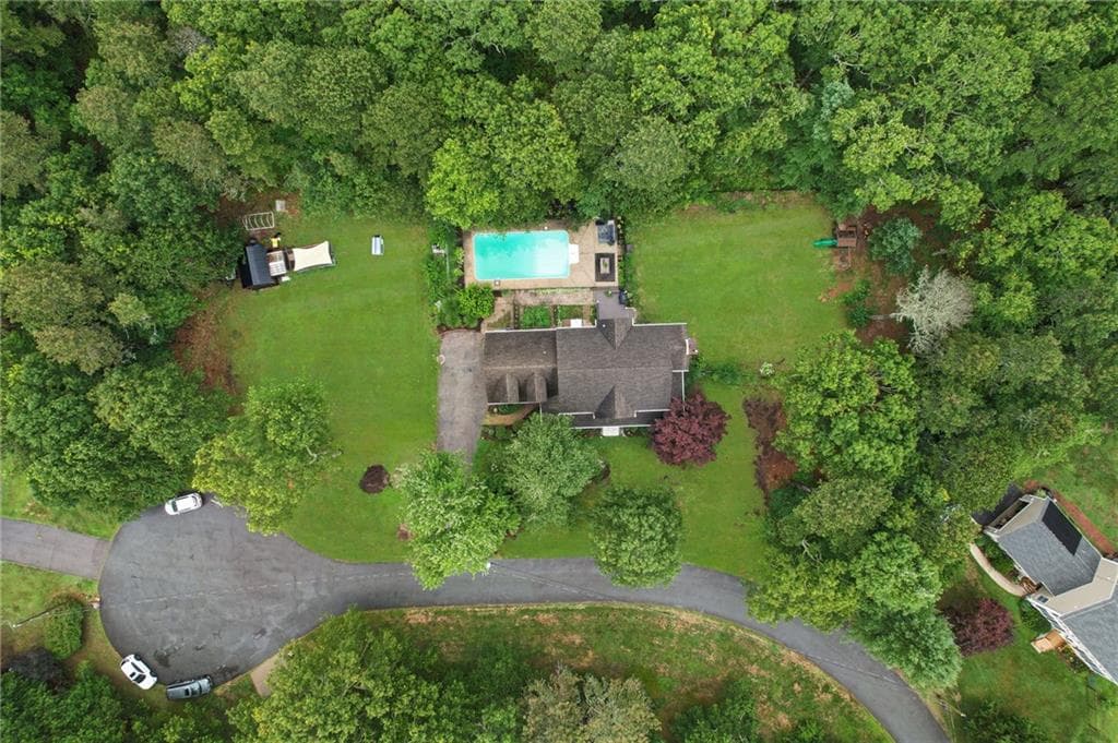 Single Family Residence at 77 Mockingbird Lane, South Kingstown, photo 2 of 44