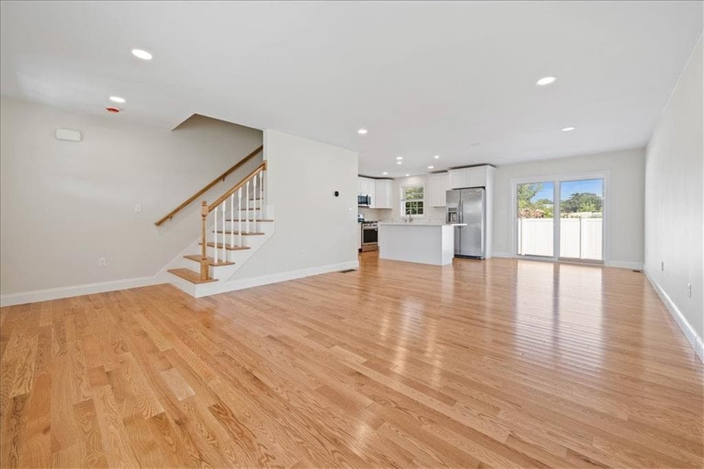 Single Family Residence at 2011 Warwick Avenue, Warwick, photo 5 of 7