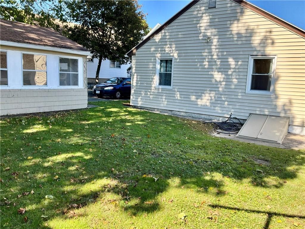 Single Family Residence at 60 Hendrick Street, Providence, photo 21 of 24